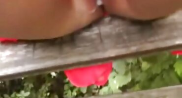 സെ അപ്ലിക്കേഷൻ-അപ്പീൽ ബിച്ച് ഒരു മനുഷ്യന്റെ കോഴി കാസ്റ്റിംഗ് കടന്നു