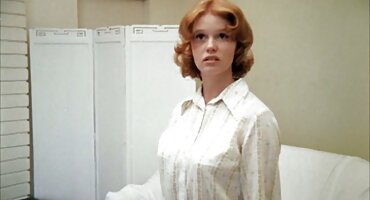 ഉടനെ മുടി ശേഷം അവൾ ഹെയർഡ്രെസ്സർ ഒരു വലിയ സെക്സ് ഉണ്ടായിരുന്നു