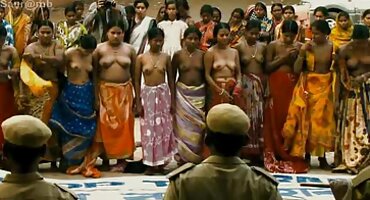 പമ്പ് ആൾ നക്കി പെൺകുട്ടി സമനിരപ്പുണ്ടാക്കുക അവനെ നൽകാൻ