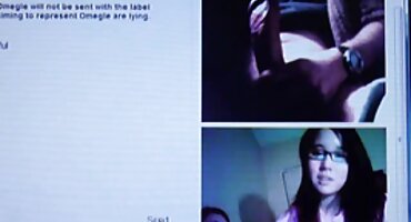 ഒരു കറുത്ത കാവൽക്കാരൻ പിന്നിൽ നാശം