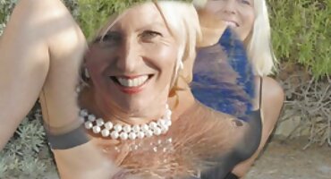 പരിചയസമ്പന്നനായ മാസ്റ്റർ ഒരു വളരെ സമ്പന്നമായ ക്ലയന്റ് മസാജ് ന് നശിപ്പിച്ചു