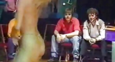 തന്ത്രപരവും കപടവുമായ വെളുത്തുള്ളി ഒരു വൃദ്ധൻ നശിപ്പിച്ചു