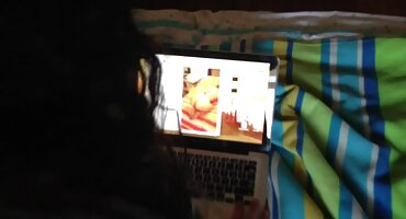 കർവി ഡെലിക്കേറ്റമെന്റ്