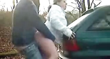 റിലാക്സ് വേണ്ടി മുത്തച്ഛൻ ചിത്രീകരിച്ചത് യുവ സെലക്ഷൻ