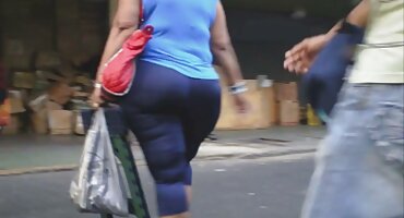 കിങ്ക് സ്ലട്ട് സ്ലട്ട് ഒരു ആൺകുട്ടിയുടെ കോഴി നാറി