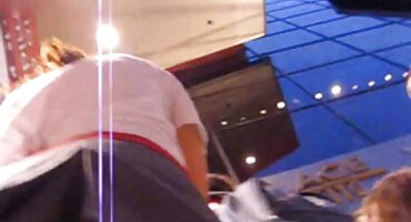 കാലുകൾ പരത്തുക, യോനീ ദ്വാരം