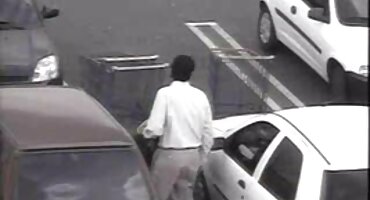 നീണ്ട മുടിയുമായി പരിചയസമ്പന്നരായ കൊതാരാര വ്യാപിക്കുകയും നായികയായി മാറുകയും ചെയ്തു