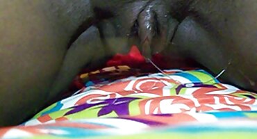 ബസ്റ്റി ജ്യൂസി ലാറ്റിന ഫക്കിംഗ് കഷണ്ടി കെട്ടി മനുഷ്യൻ ഹംദൊബ്