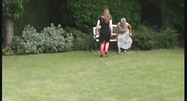 പെണ്കുട്ടി ലൈംഗികമായി ചൂഷണം ചെയ്യുകയും രതിമൂർച്ഛയിലേക്ക് കൊണ്ടുവരികയും ചെയ്യുന്നു