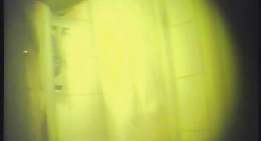 സൾട്ടറി തുടക്കക്കാരൻ ലെസ്ബിയൻ സ്വയം ആസ്വദിക്കാൻ പഠിക്കുക