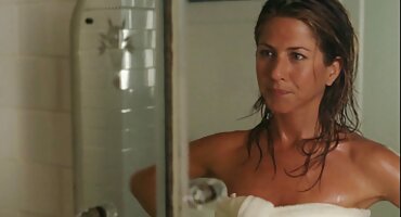 ബ്ലോണ്ട് ട്രാഷ് കഴുതയെ ഇഷ്ടപ്പെടുന്നു, ആരെയും നിരസിക്കുന്നില്ല