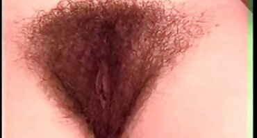 നഗ്നനായി ചിലപ്പോഴൊക്കെ നഗ്നനായി വായിൽ ഒരു വലിയ കോക്ക് കം ശേഷം