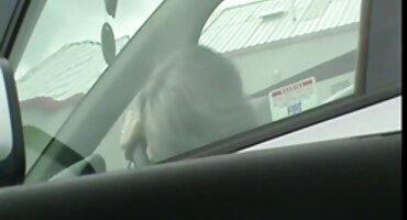 പ്രണയം, മാസ്ക് ധരിക്കൽ എന്നീ സ്വപ്നങ്ങളുമായി നടി