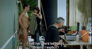 ഒരു പരിചയസമ്പന്നയായ അമ്മായിയാൽ നാറി ജോലി