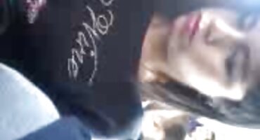 ഹോട്ട് വൈദഗ്ധ്യത്തോടെ അവളുടെ പുതിയ കാമുകൻ സ്നേഹിക്കുന്നു