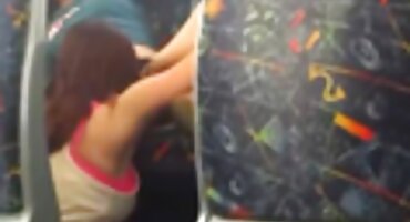 യുവതി ചൂട് ദ്വാരങ്ങൾ ബോസ് സന്തോഷിച്ചു