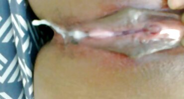 ഒരു വലിയ കോഴി ഒരു സാധാരണക്കാരനേക്കാൾ ഒരു സ്ത്രീയെ സന്തോഷിപ്പിക്കുന്നു