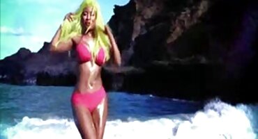 സെക്സിൽ ഏർപ്പെടാൻ സമ്മതിച്ച പെൺകുട്ടി